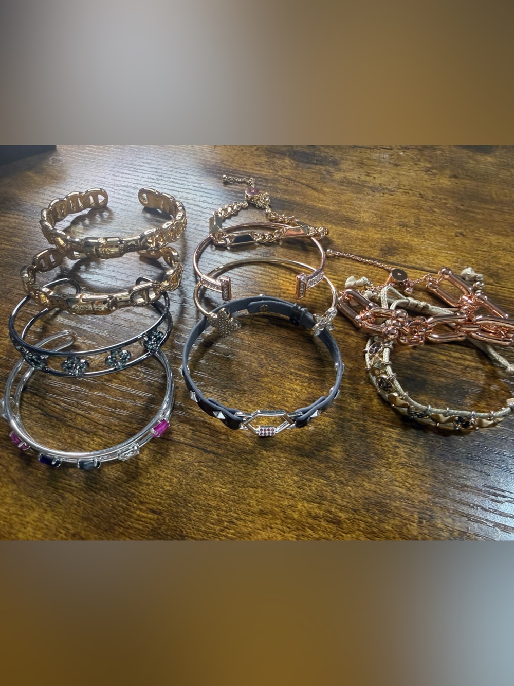 Bomb Party bracelets Lot
